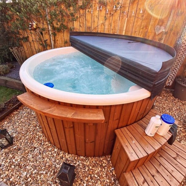 Deluxe Premium Acrylic Hot Tub